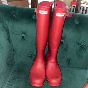 Tall hunter boots size 9
